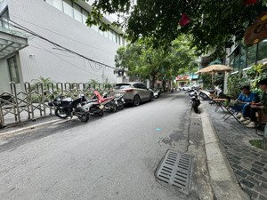bán nhà thái hà 10m ra ôtô tránh nhà 2thoáng , dân xây , ngõ rộng mt to 4,7m , 50m , 5 tầng