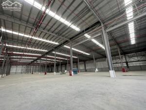 Bán nhà xưởng 13.000m2 tại KCN Vĩnh Lộc, Bến Lức, Long An giá 120 tỷ TL