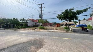 bán nhà 1 trệt 1 lầu mới xây phước tân