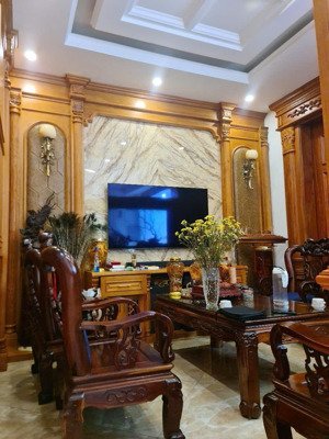 bán nhanh căn biệt thự mini đẹp trần bình trọng, phường 7 (dt: 93m2) + 1tr2l + giá tốt