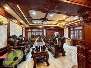 siêu phẩm mặt tiền nội bộ thông 134 thành thái quận 10 (dt 6,5x25m) 1 hầm 3 lầu tiện ở liền