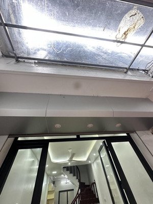 gần phố, nhà 2 thoáng giá hợp lý-nhà doãn kế thiện mai dịch cầu giấy 50m²x 5 tầng quanh 11 tỷ sổ đỏ