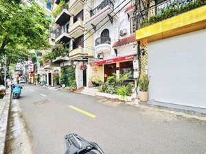 cực hót! siêu phẩm mặt phố mai anh tuấn, view hồ hoàng cầu, 43m2x6 tầng, có thang máy, chỉ 18,3 tỷ