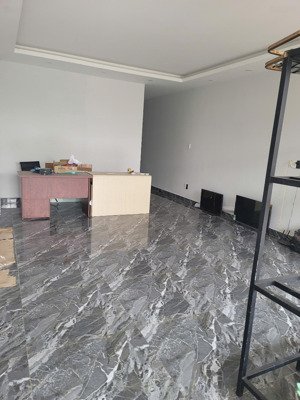 cho thuê mặt bằng vp khu dân cư đại phúc: 5x24m, tầng trệt, 2 phòng, nội thất cơ bản: 8,5 triệu/th