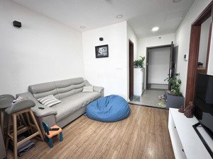 bán gấp duy nhất 1 căn iris garden 59,5m2, 2n2vs 5,7 tỷ full đồ liên hệ : 