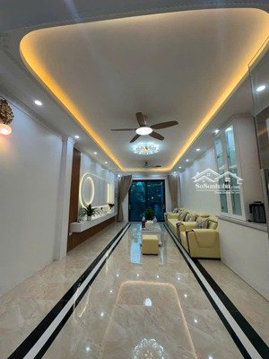 bán nhà ngọc thụy,50m,thang máy,nội thất sang sịn,gần chợ ngọc thuy,chỉ 12 tỷ