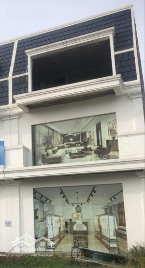 bán shophouse đường 18m hướng tây nam