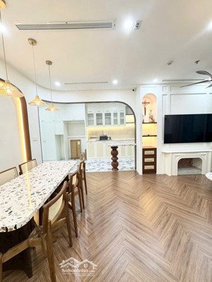 căn hộ 3pn view sông & công viên xanh mát tại vinhomes central park giá 14.5 tỷ