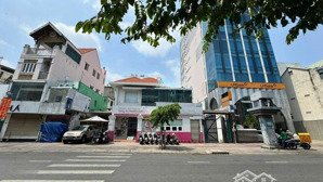 bán nhà mặt tiền lý tự trọng - dt: 12 x 22m - nhà cấp 4 - giá bán: 100 tỷ tl tin thật 100%