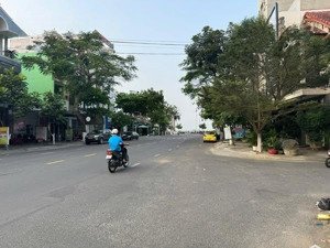 bán nhà 4 tầng mt đường 15m lý thái tông, 112m2, giá 13 tỷ tl