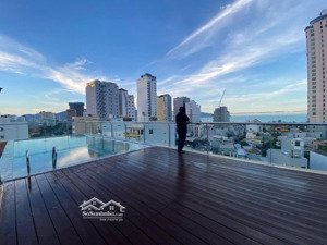 siêu phẩm khách sạn mặt tiền ngay sát biển mỹ khê, mới tinh