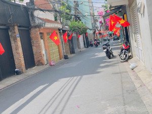 hẻm xe hơi võ văn tần, phường 5, quận 3. diện tích 3.2m x 13m. kết cấu 2 tầng, giá 9 tỷ 5