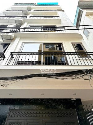 bán nhà mới lô góc phố hồ tùng mậu gần đh thương mại, đh sân khấu đ ảnh ;39m x5t,nội thất xịn