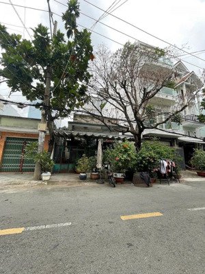 bán nhà 4x18m, xây mới được 5 lầu, giá 12.5 tỷ mặt tiền đường số p.tân quy - quận 7