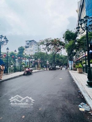 bán gấp nhà phố vũ miên, 73 tỷ, 300m2, mặt tiền 9m, pháp lý đầy đủ, tây hồ, hà nội