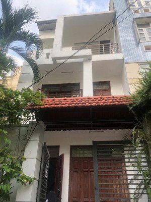 chỉ 20 triệu bạn đã sở hữu được căn nhà như mơ ở thảo điền mát mẻ hợp với gia đình muốn thuê