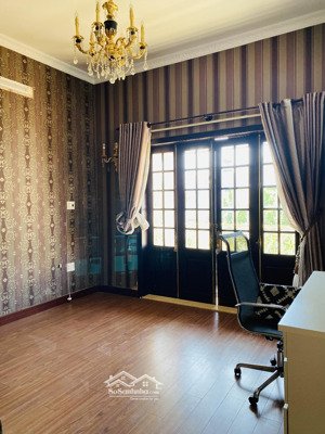 bán nhà đẹp chính chủ khu vực dân trí cao, an cư lâu dài tại trung tâm quận hải châu, đà nẵng