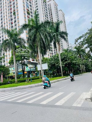 siêu phẩm mỹ đình (lô góc 2 mặt tiền) - ngõ ô tô tránh - giá chỉ 21 tỷ