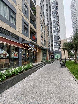 bán căn shophouse chân khối đế toà sa2 diện tích 85m2 ( bao thuế phí sang tên )