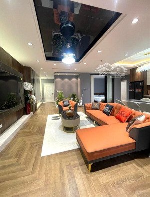 bán căn hộ r2b royal city 120m² full nội thất cao cấp 11.2 tỷ