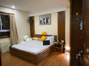 bán gấp căn hộ 2pn, 2wc giá cực chất 6,5 tỷ, 100m2 tại dương đình nghệ, cầu giấy, hà nội