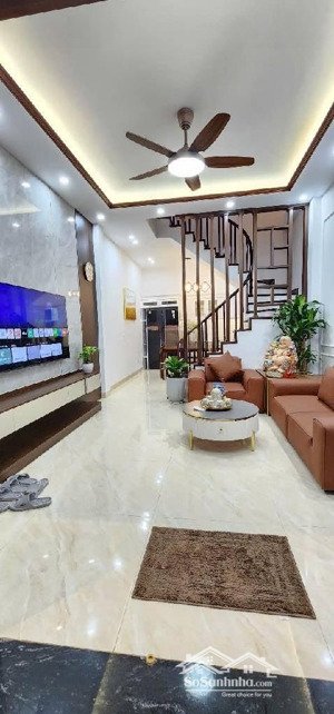 nhà đẹp trương định 40m, 4 tầng, ngõ nông, 10m ra phố, chủ bán 7.48 tỷ.