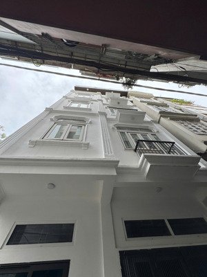 cho thuê nhà lô góc 3 thoáng phân lô vip lạc long quân, tây hồ