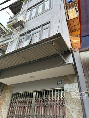 cc bán nhà phân lô yên lãng , đống đa , dt 48m x 5 tầng, đường trước nhà 4m , giá 9.45 tỷ