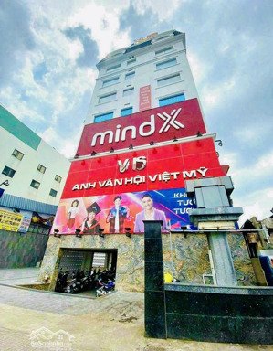 bán nhà mặt tiền nguyễn đình chiểu, quận 3. dt: 8m x 25m. xd: 1 hầm 8 tầng. giá 110 tỷ