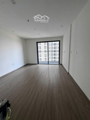 studio nguyên bản 6,2 triệu/tháng tc3 có hầm gửi xe ô tô tại vinhomes city