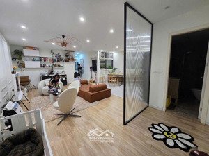 bán căn hộ 17t8 hoàng đạo thuý, thanh xuân. dt 120m2 3pn 8.9 tỷ. lh: 