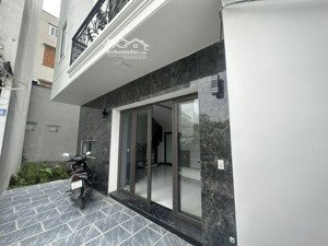 chính chủ cần bán gấp - 5 tầng phúc lợi chỉ nhỉnh 5 tỷ