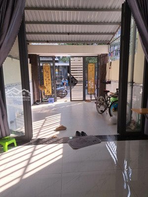 nhà mặt tiền đường nhựa 13m, tân đông hiệp, tp.dĩ an- bình dương. diện tích: 75m2, ( 4m x 18m)