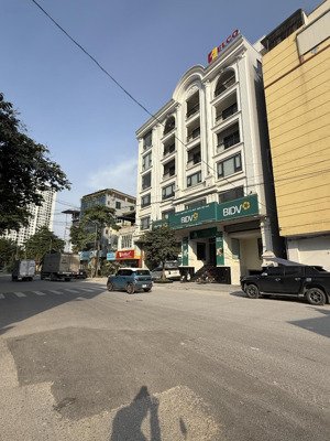 bán nhà 3 tầng 52m2 tứ hiệp - thanh trì vỉa hè 10m kinh doanh mọi loại hình, giá chỉ 16,5 tỷ