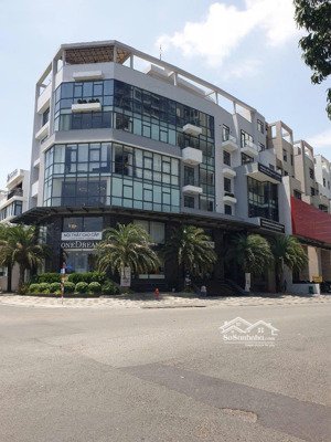 bán nhà mặt tiền đường khu hoàng văn thụ. dt 128m2 (8x16m), 5 tầng. giá 36 tỷ tl - tin thật
