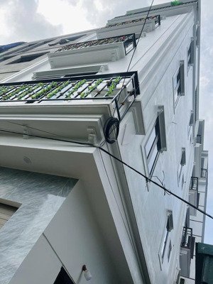 bán nhà 5 tầng ở lai xá hoài đức - nhà mới đẹp - lô góc - gần ô tô ngõ thông gần chợ - sổ vuông đẹp