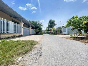 bán đất ngay khu chợ chiều tân phú trung h.củ chi