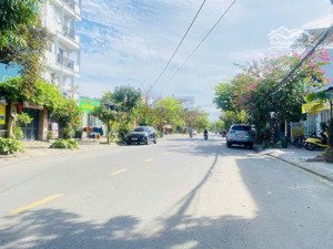 bán lô đất 2 mặt tiền đường trần duy chiến, biển mân thái, sơn trà 197m2. lh: 