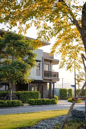 cần bán nhà phố vườn phân khu 1a1 đã có sổ hồng kđt izumi city cđt nam long, giá từ chủ đầu tư