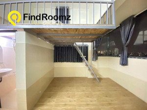 cho thuê duplex gác cao, siêu rộng (có thang máy) ngay công viên làng hoa