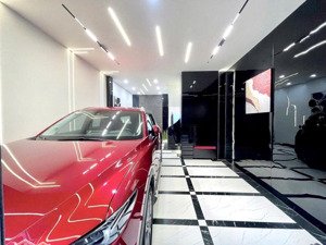 quang trung gò vấp - xe hơi ngủ trong nhà - 5 tầng - nội thất mới đẹp - giá 7.99 tỷ