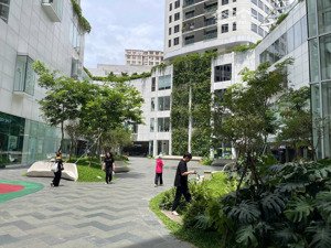 bán căn 3pn - 2wc 131m2 dự án indochina plaza, 239 xuân thủy, full nội thất, slot ôtô riêng,từ 14tỷ