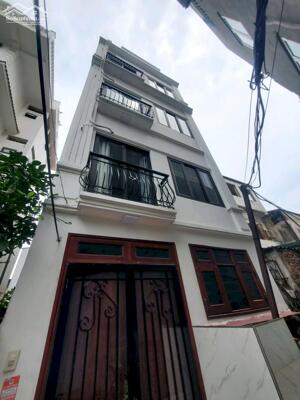 Bán nhà Nguyễn Văn Cừ,Long Biên 5 tầng,36m,mt4.6m gần oto tránh nhỉnh 7 tỷ