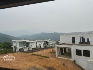 xả đáy lô 1000m full thổ cư. đã xong phần thô