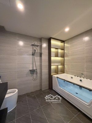 siêu phẩm quận hoàn kiếm, 70m,