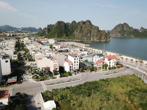 tin nóng! đất bttrung tâm p hồng hà (cũ) 350m2, mt:15m. sổ hồng chính chủ. có dòng tiền luôn.