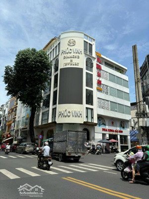 siêu vị trí ! góc 2 mặt tiền nguyễn tri phương. dt: 8 x 18m - hầm 7 tầng - hđt: 145tr. giá 43.6 tỷ