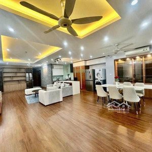 căn hộ cao cấp 8 tầng view hồ tây phố đi bộ trịnh công sơn đầu tư dòng tiền siêu lợi