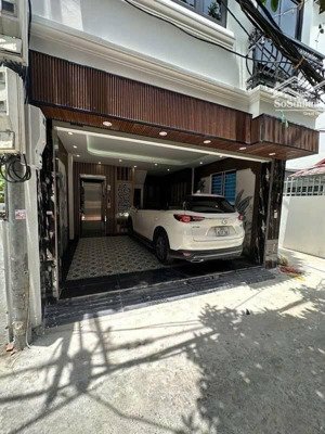 bán nhà trung tâm việt hưng long biên oto 2 thoáng giá 9ty