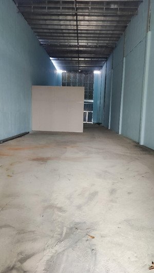 cho thuê kho xưởng 375m2 đường huỳnh thị na hóc môn diện tích: 7.5 x 50 = 375m2